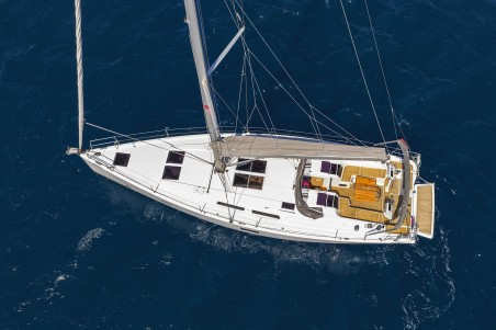 Hanse 455 | Yacht Charter Croatia | Travelboat