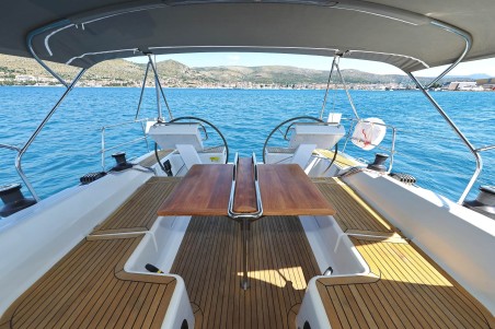 Hanse 455 | Yacht Charter Croatia | Travelboat
