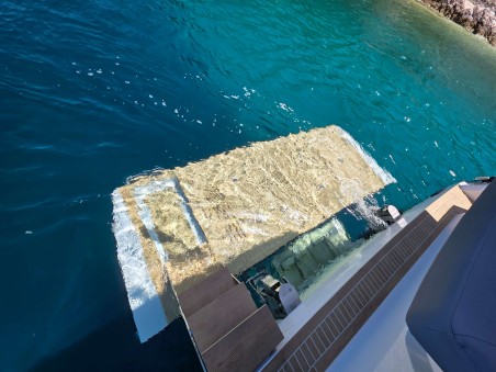 Sealine F430 | Yacht Charter Croatia | Travelboat