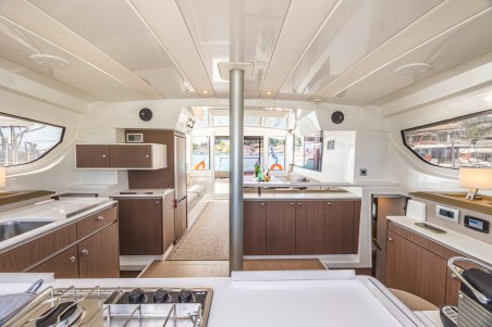 Bali Catspace | Yacht Charter Greece | Travelboat
