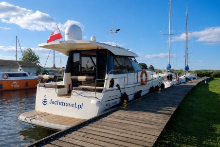 NAUTIKA 1300 SURAZO
