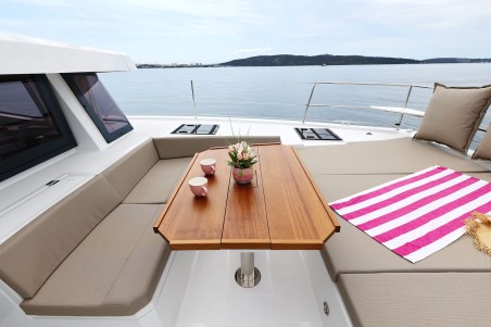 Bali 4.6 | Yacht Charter Croatia | Travelboat
