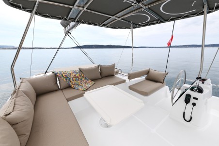 Bali 4.6 | Yacht Charter Croatia | Travelboat