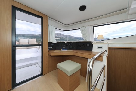Bali 4.6 | Yacht Charter Croatia | Travelboat