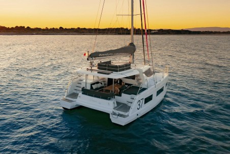 Aventura 37 | Czarter jachtu Chorwacja | Travelboat