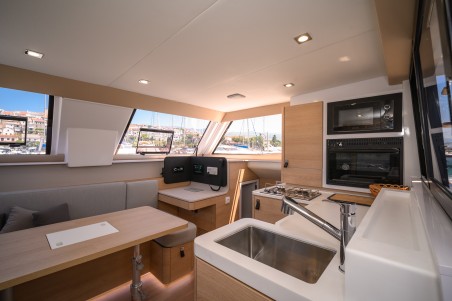 Aventura 37 | Czarter jachtu Chorwacja | Travelboat