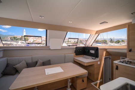 Aventura 37 | Czarter jachtu Chorwacja | Travelboat
