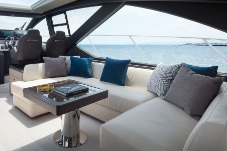 Azimut S6 | Czarter jachtu Chorwacja | Travelboat