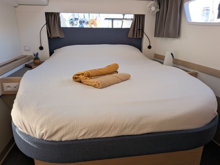 Fountaine Pajot Astrea 42 | Czarter jachtu Francja | Travelboat