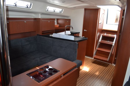 Hanse Yachts Hanse 415 Vega