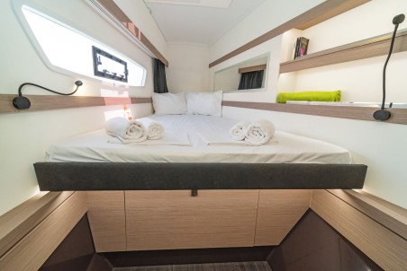 Fountaine Pajot Isla 40 | Yacht Charter Greece | Travelboat