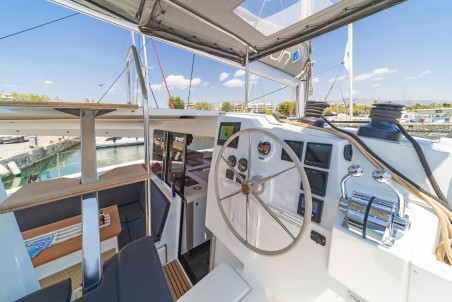 Fountaine Pajot Isla 40 | Yacht Charter Greece | Travelboat