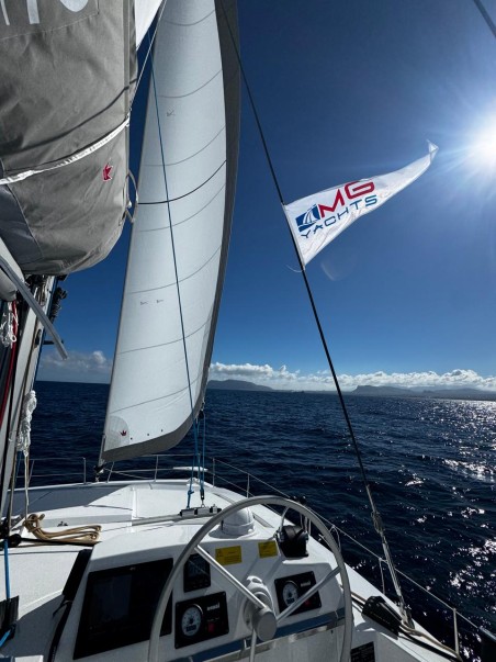 Bali 4.2 - 4 + 2 cab. Junior Mary 1 | Yacht Charter Greece | Travelboat