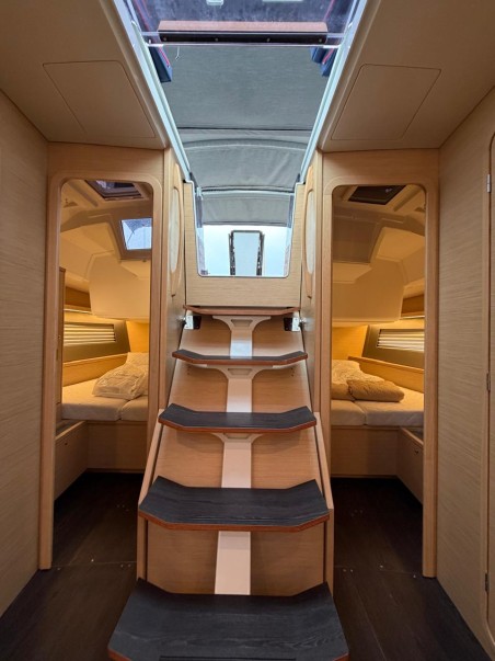 Dufour 41 | Yacht Charter Greece | Travelboat