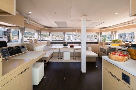 Lagoon 55 | Yacht Charter Croatia | Travelboat