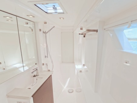 Leopard 50 - 5 + 1 cab | Yacht Charter Croatia | Travelboat
