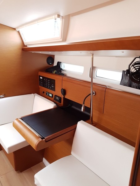 Jeanneau Sun Odyssey 419 - 3 cab. Jazz