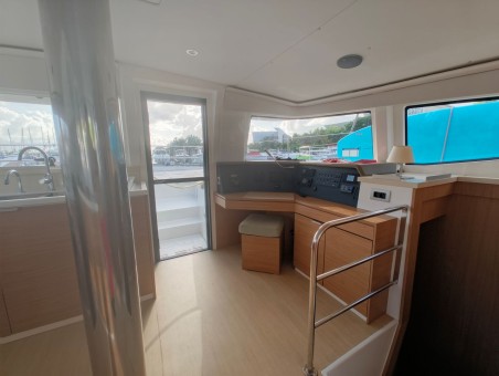 Bali 4.4 - 4 + 2 cab. | yacht charter Caribbean | Travelboat