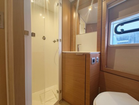 Bali 4.4 - 4 + 2 cab. | yacht charter Caribbean | Travelboat