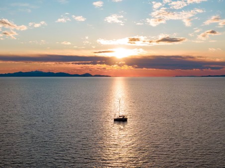 Dufour 41 - 4 cab. | Yacht Charter Italy | Travelboat