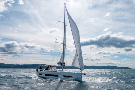 Dufour 41 | Yacht Charter Italy | Travelboat