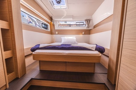 Lagoon Lagoon 43 - 4 + 2 cab. | Yacht Charter Greece | Travelboat