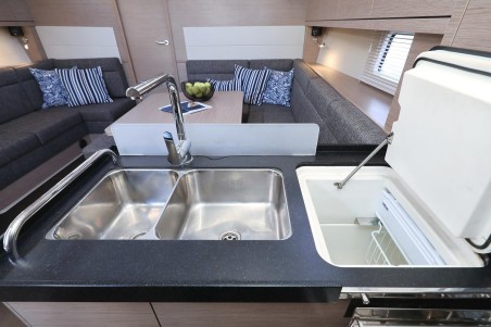 Hanse 458 | Yacht Charter Croatia | Travelboat