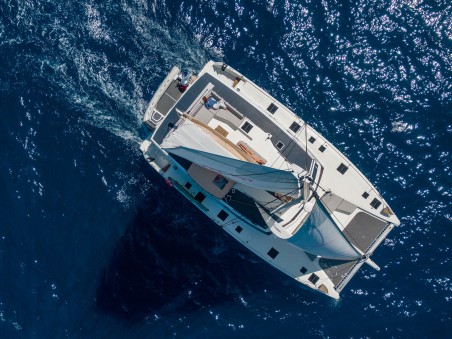 Fountaine Pajot Aura 51 | Yacht Charter Italy | Travelboat