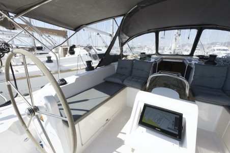 Bavaria Yachtbau Bavaria C42 Srna