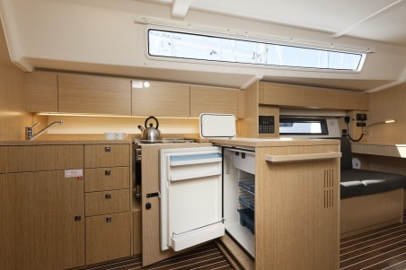 Bavaria Yachtbau Bavaria C42 Srna