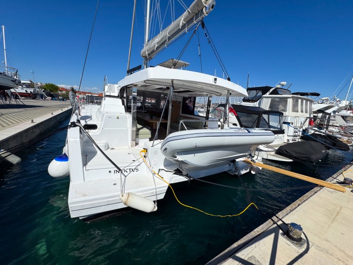 Bali Catspace | Yacht Charter Croatia | Travelboat