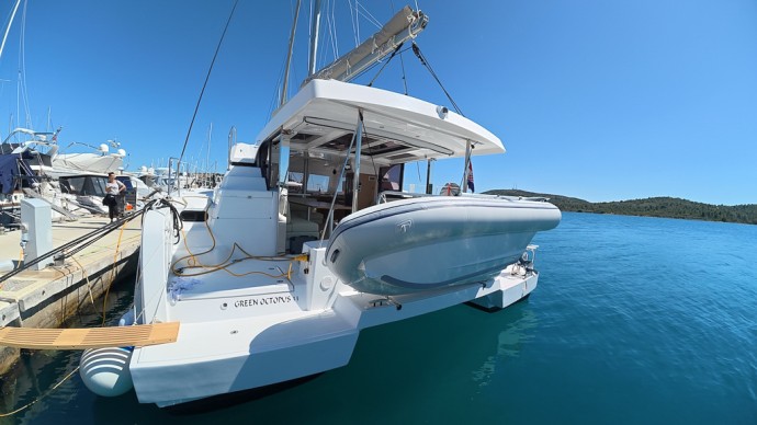 Bali Catspace OW | Yacht Charter Croatia | Travelboat