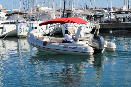 Barracuda 590 | Yacht Charter Croatia | Travelboat