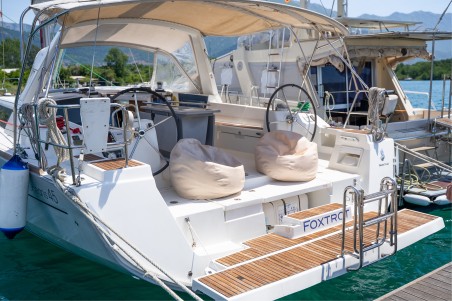 Oceanis 45 - 4 cab. | Yacht Charter Montenegro | Travelboat