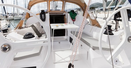 Elan Marine Elan E3 Škrlatica