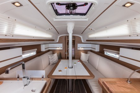 Elan Marine Elan E3 Škrlatica