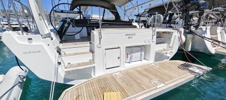 Dufour 54 - 6 cab. | Yacht Charter Croatia | Travelboat