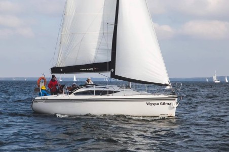 Maxus 33.1 RS | Yacht Charter Poland | Travelboat