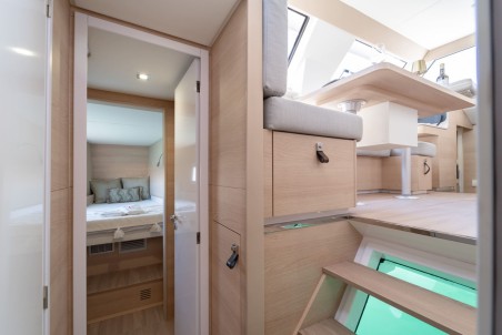 Aventura 37 - 3 cab. | Yacht Charter Croatia | Travelboat