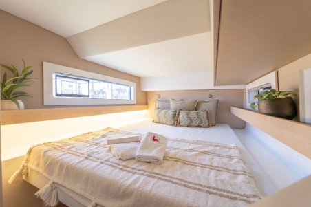 Aventura 37 - 3 cab. | Yacht Charter Croatia | Travelboat