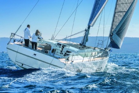 Bavaria C45 | Czarter jachtu Chorwacja | Travelboat