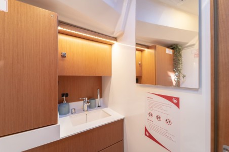 Bavaria C45 | Czarter jachtu Chorwacja | Travelboat