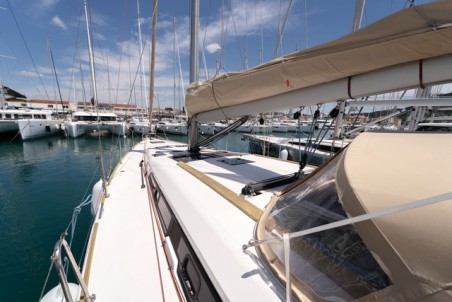 Dufour 460 GL Athi | Yacht Charter Croatia | Travelboat