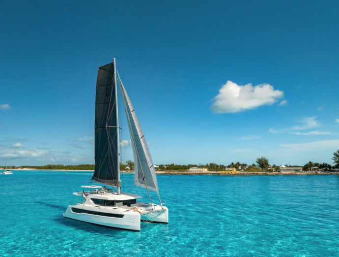 Leopard 46 | yacht charter Italy | Travelboat