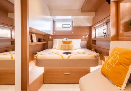 Bali 4.4 - 3 cab. | Yacht Charter Australia and Oceania | Travelboat