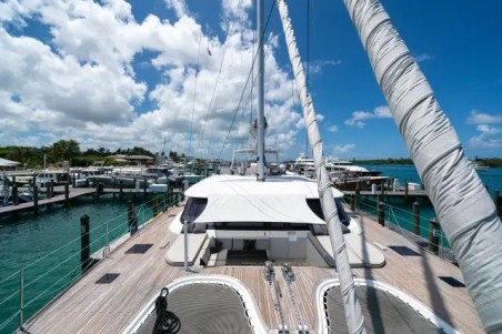 Sunreef Sunreef 74 - 5 + 2 cab. | Yacht Charter Spain | Travelboat