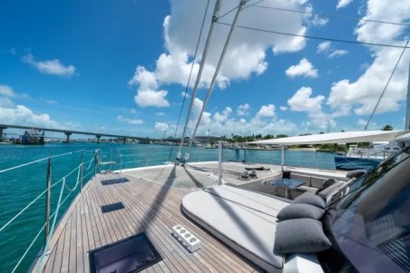Sunreef Sunreef 74 - 5 + 2 cab. | Yacht Charter Spain | Travelboat