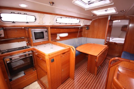 Bavaria Cruiser 34 | Yacht Charter Thailand | Travelboat