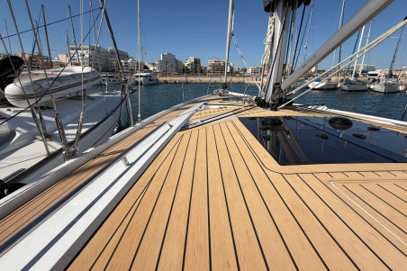 Hanse 460 | Yacht Charter Spain | Travelboat