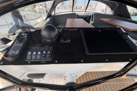 Hanse 460 | Yacht Charter Spain | Travelboat